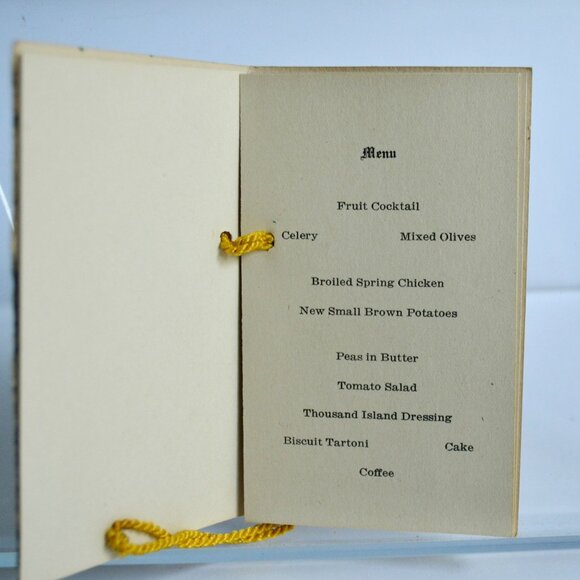 Vintage 1928 Kappa Gamma Phi Elk's Club Milwaukee Wisconsin Dance Card - Picture 4 of 5